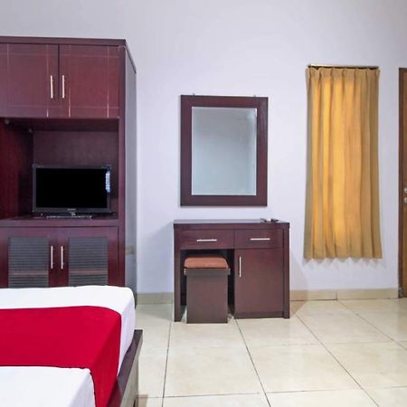 Reddoorz @ Pangeran Antasari 2 Hotel Cilandak  Luaran gambar