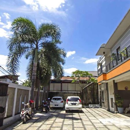 Reddoorz @ Pangeran Antasari 2 Hotel Cilandak  Luaran gambar