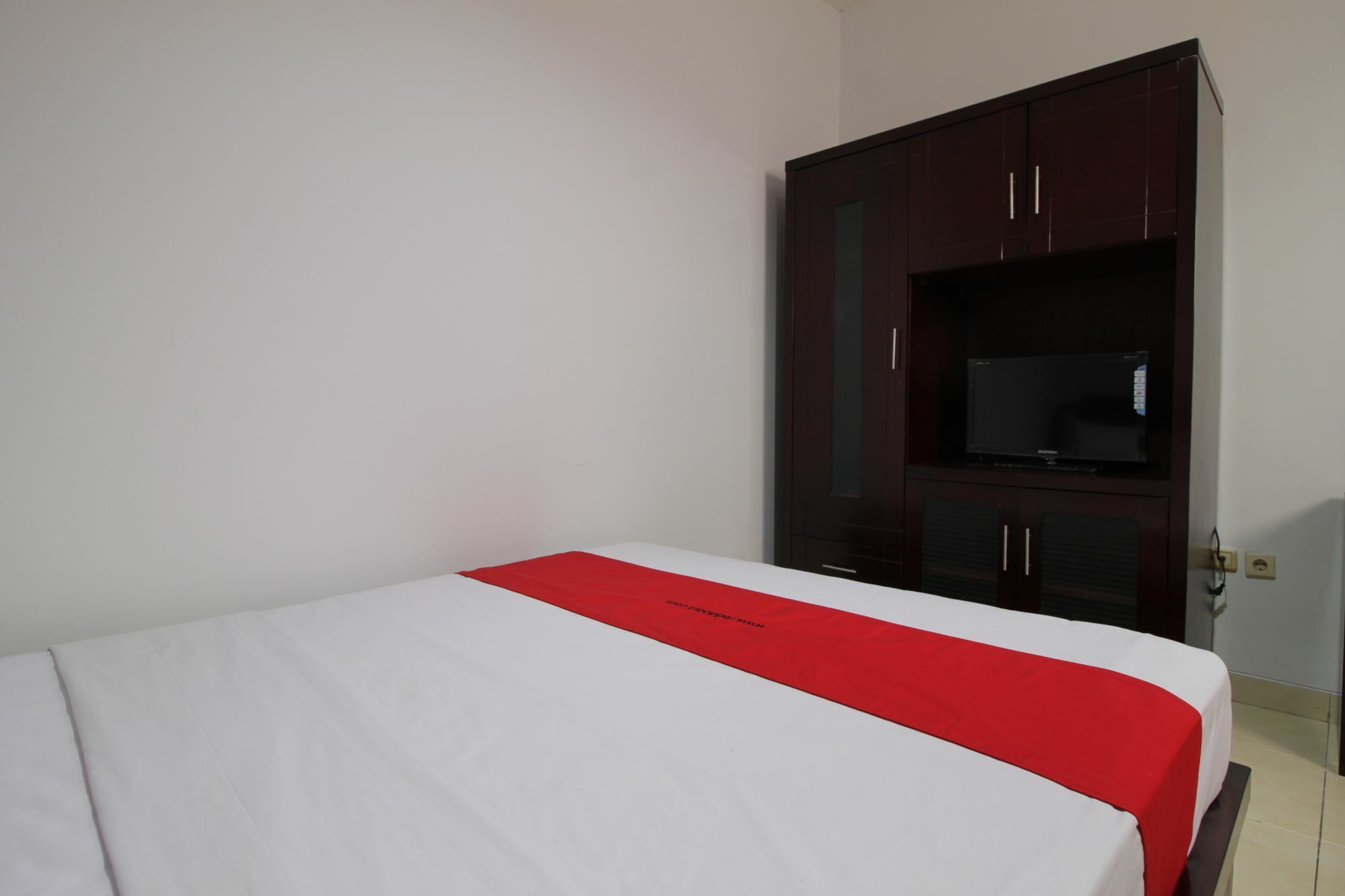 Reddoorz @ Pangeran Antasari 2 Hotel Cilandak  Luaran gambar