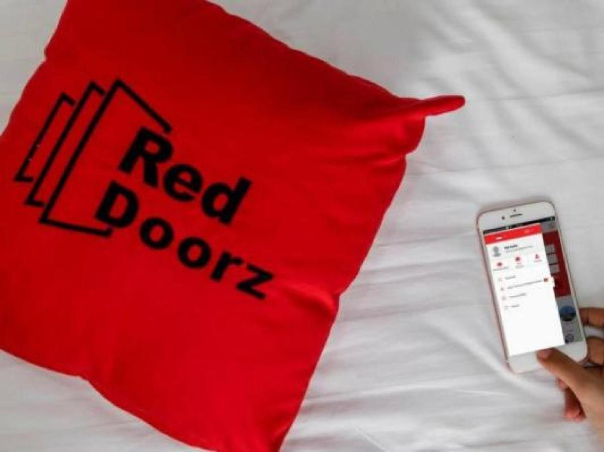 Reddoorz @ Pangeran Antasari 2 Hotel Cilandak  Luaran gambar